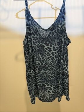 torrid Teal and Black Leopard Print V-Neck Tank Top